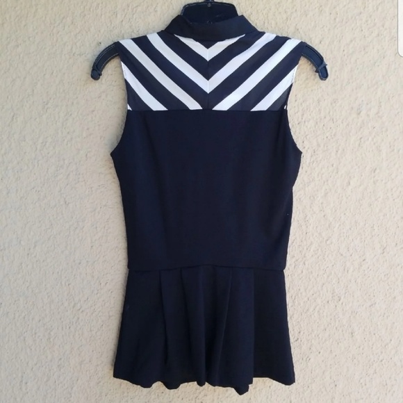 New Guess Peplum Black and White Top NEW! - Picture 2 of 8